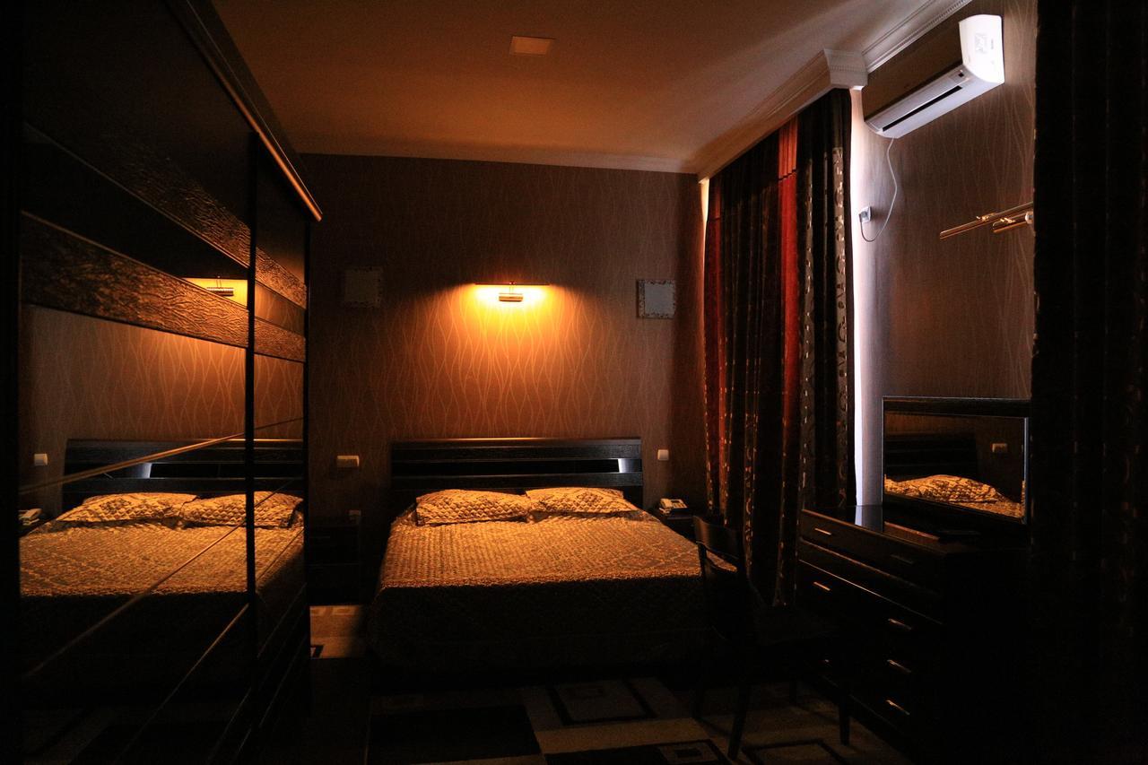 Sipehr Hotel Chkalovsk Rum bild